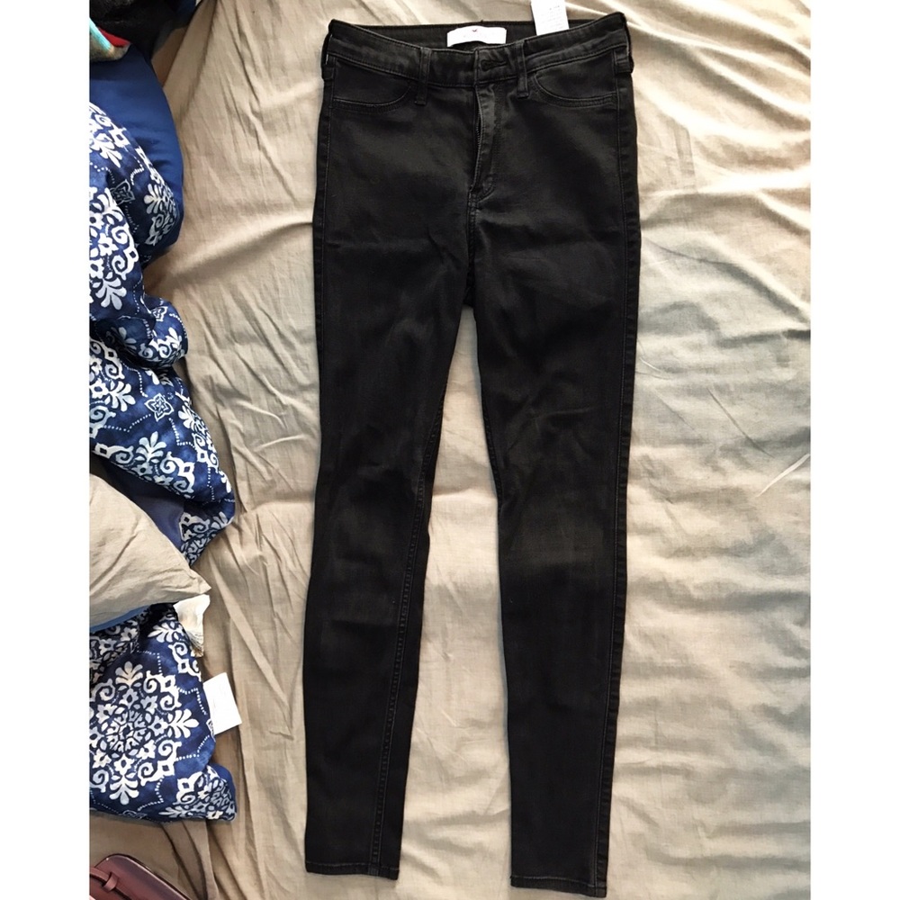 Hollister black skinny jeggings
